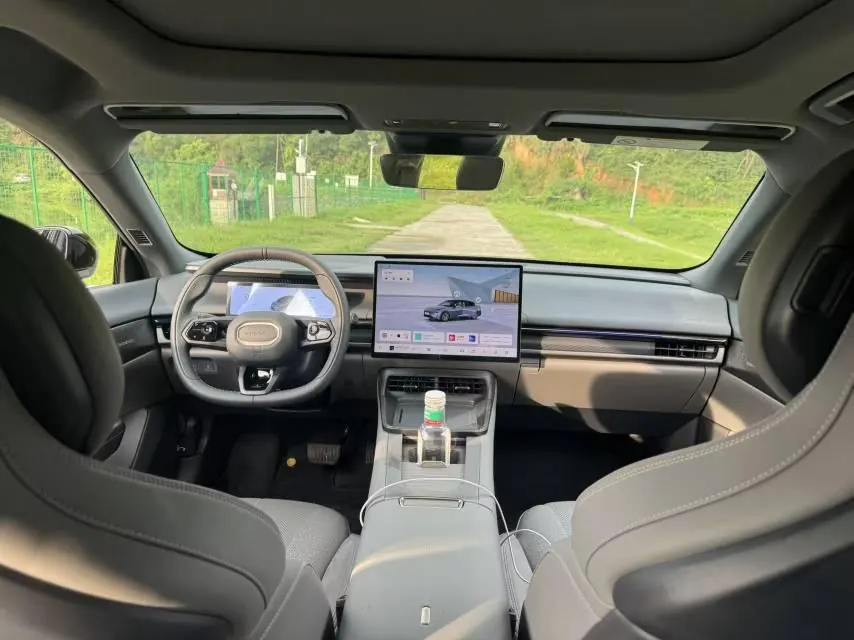 LYNK&amp;CO 2024 LYNK&amp;CO 07 EM-P 1.5T 126 Long Endurance Ultra Auto 3