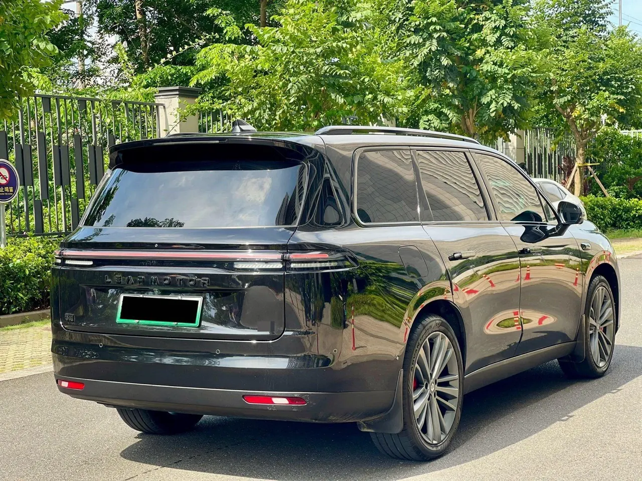 Leapmotor 2026 C 16 630 Laser Radar Zhizun Edition 6-seat Automatic Gear 9