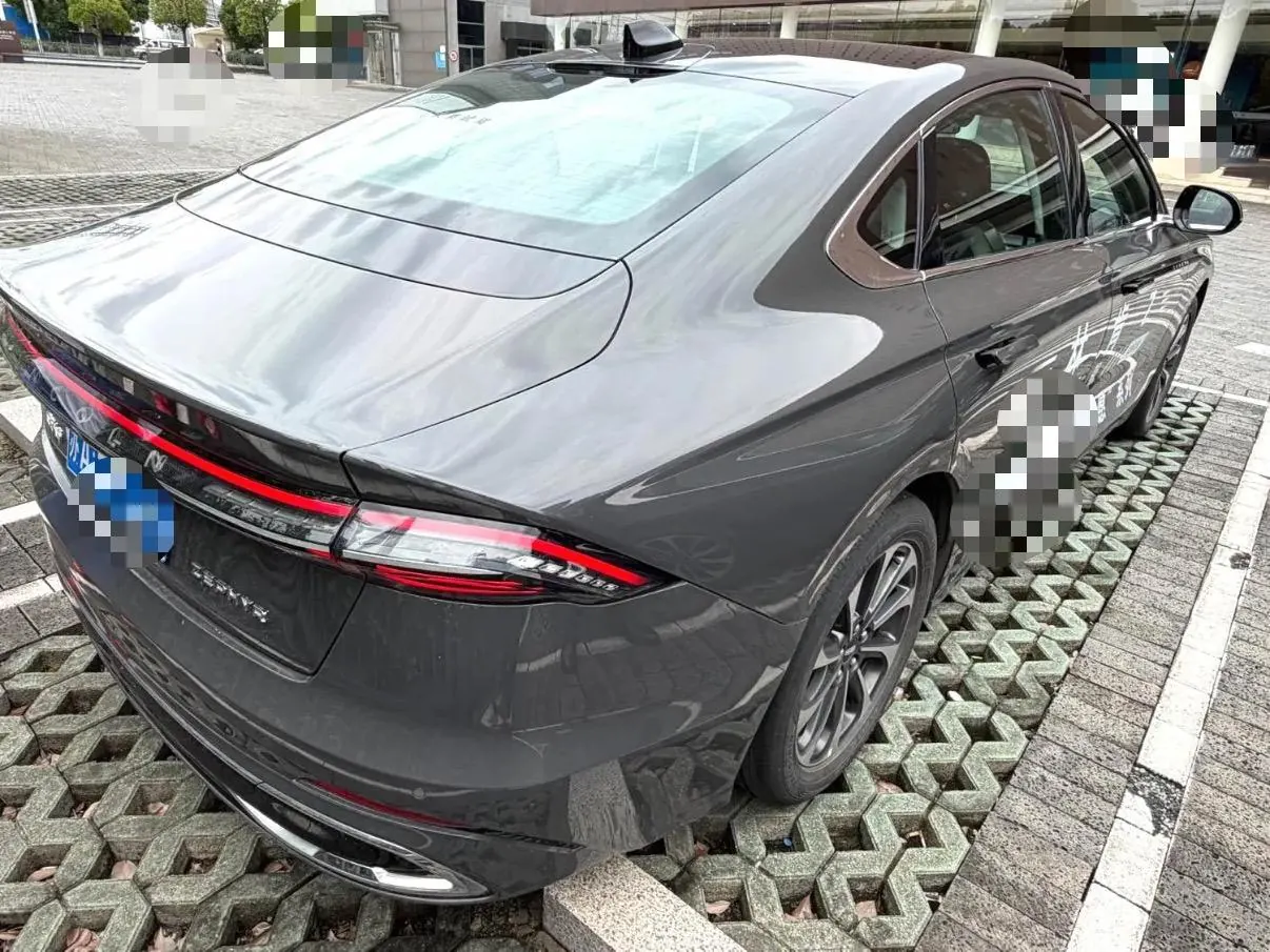 Lincoln 2024 Lincoln Z 2.0T Zunshang Edition Automatic Gear 5