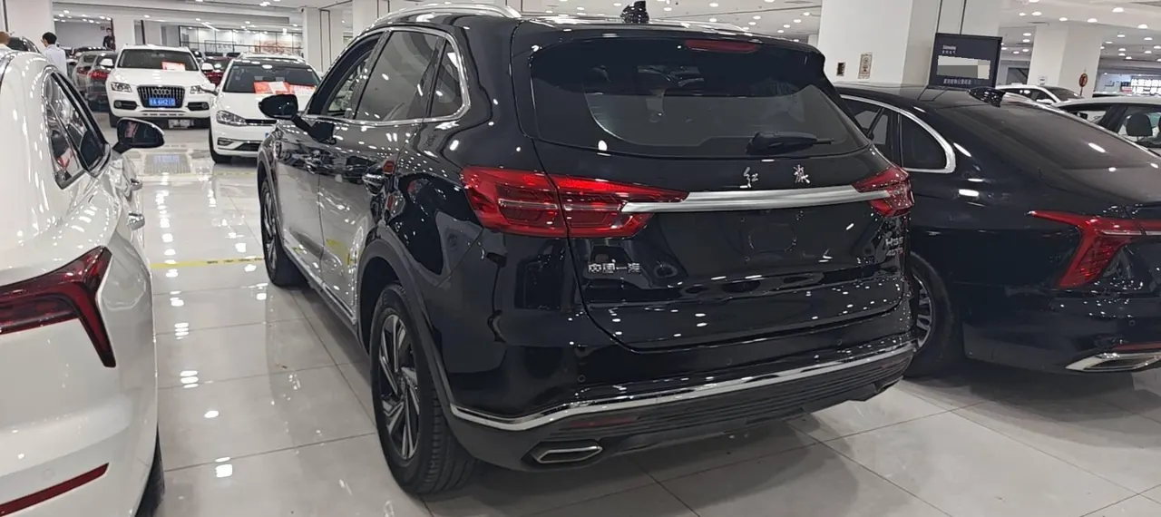 HongQi 2022 HS5 2.0T Zhilian Flag Edition Automatic Gear 3
