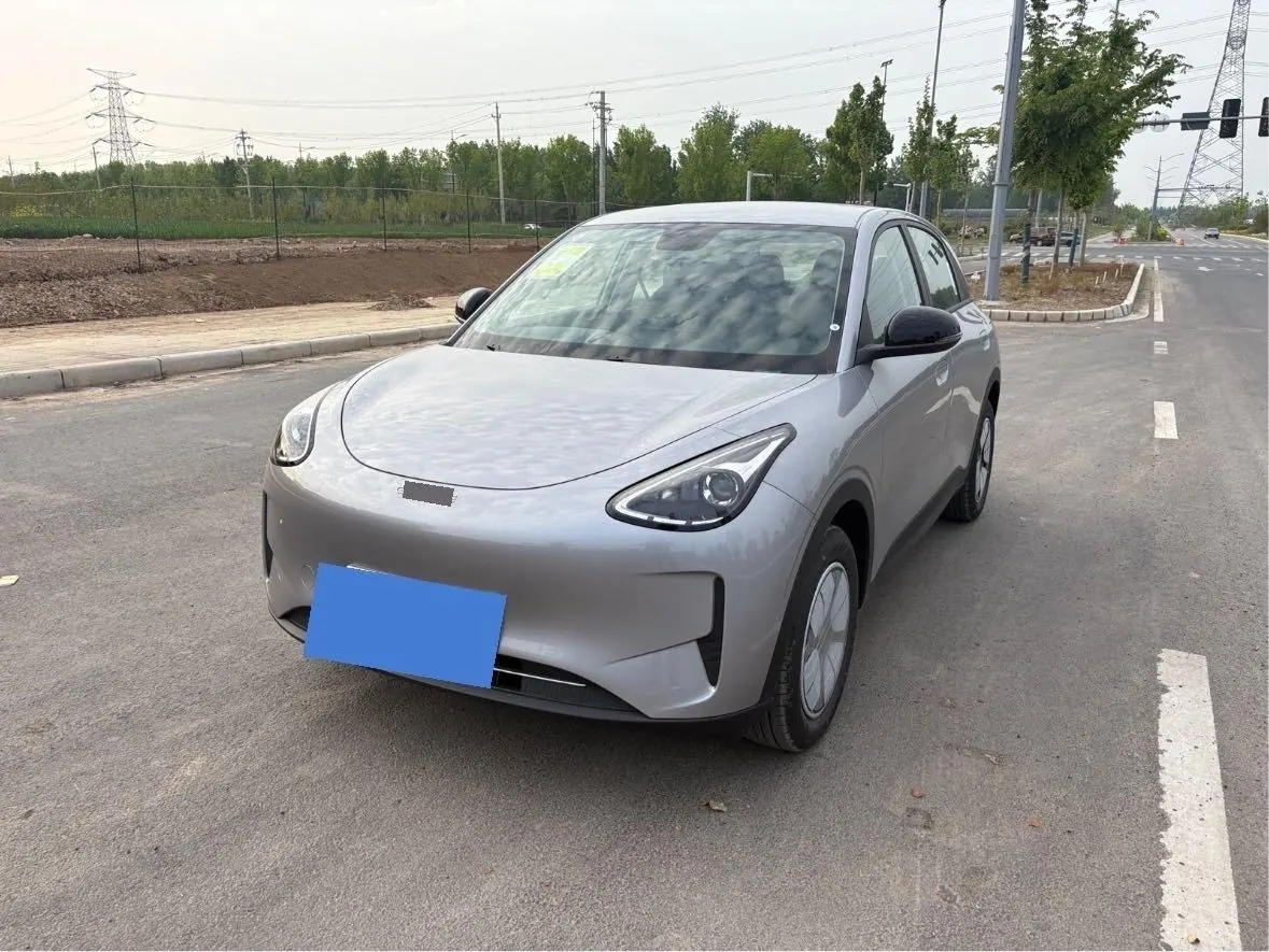 Open image lightbox: Geely 2026 Star Wish 310km Youth Edition Automatic Gear