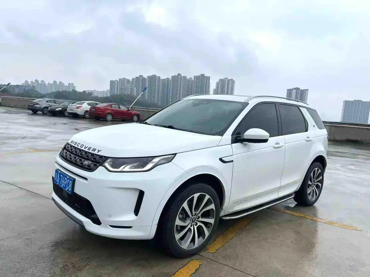 Open image lightbox: Land Rover 2022 Discovery Sports Edition 48V 2.0T 249PS R-Dynamic S Performance Edition Automatic Gear