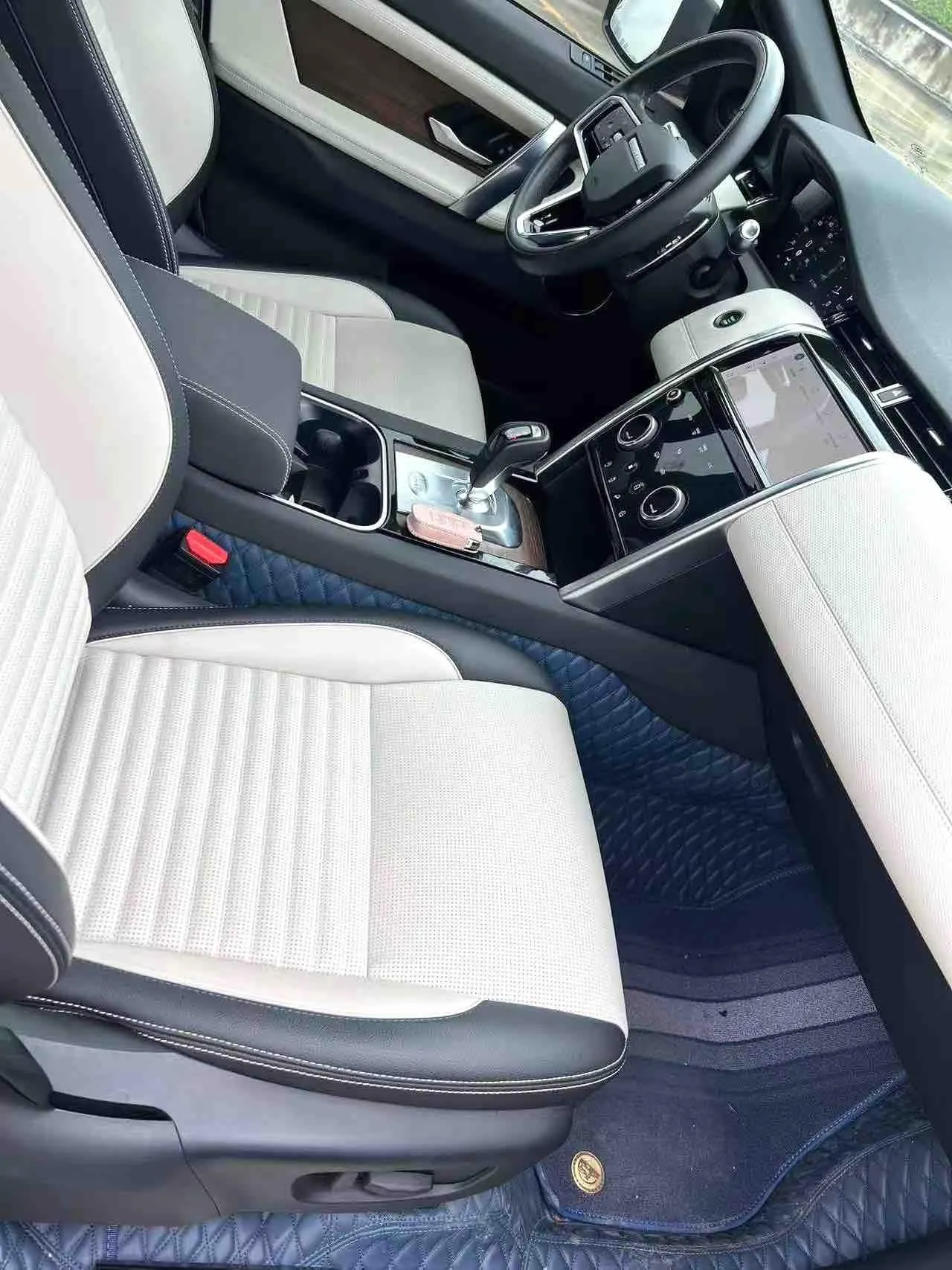 Land Rover 2022 Discovery Sports Edition 48V 2.0T 249PS R-Dynamic S Performance Edition Automatic Gear 10