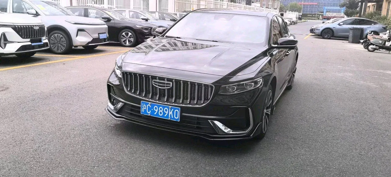 Open image lightbox: Geely 2026 Star Rui 1.5TD Oriental Obsidian Kunlun Edition Automatic Gear