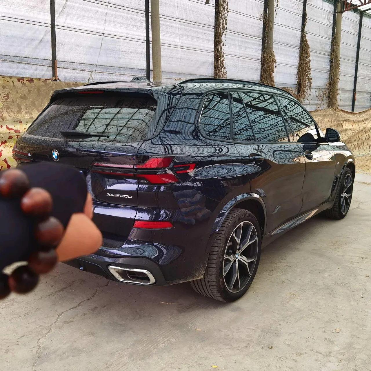 BMW 2023 X5 xDrive30Li 48V 2.0T exclusive m sports obsidian night suit automatic gear 2
