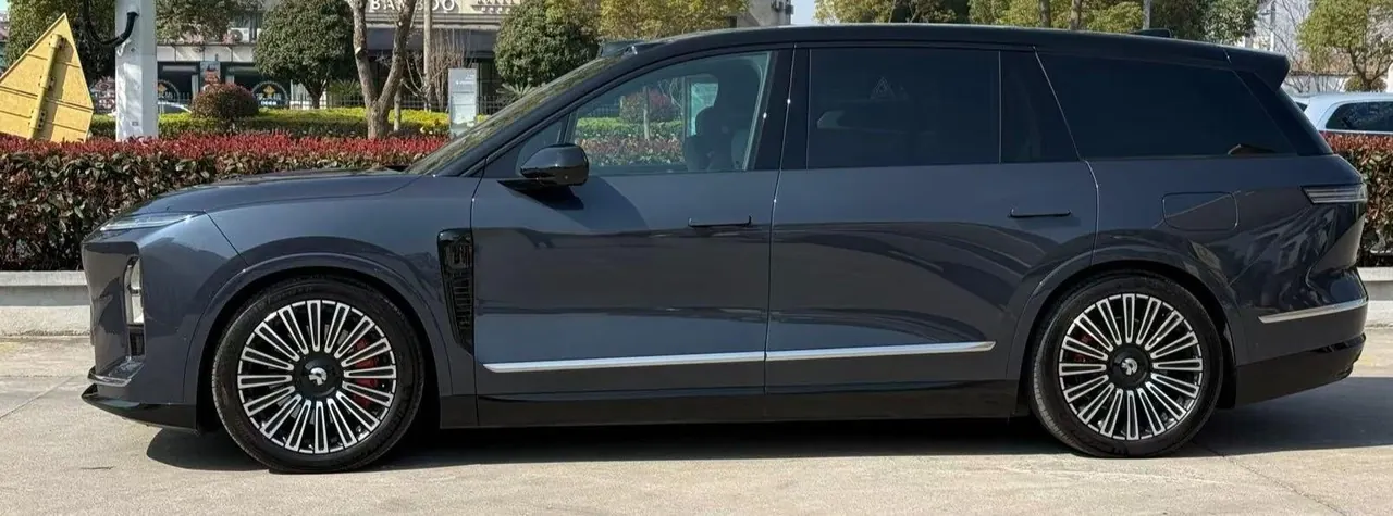 NIO 2026 ES8 7-seat executive deluxe automatic gear 2