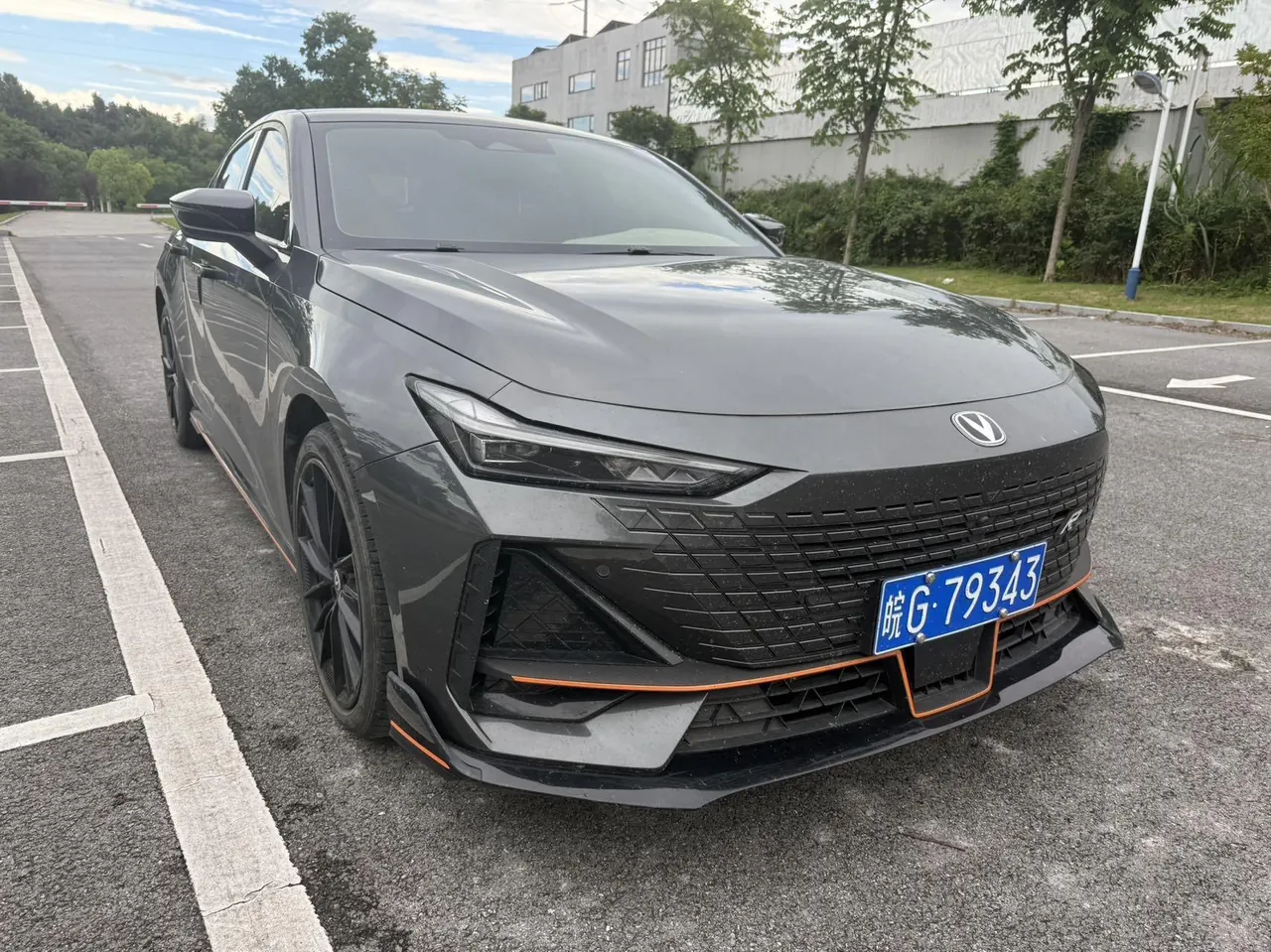 ChangAn 2023 UNI-V 1.5T Sports Edition Automatic 2