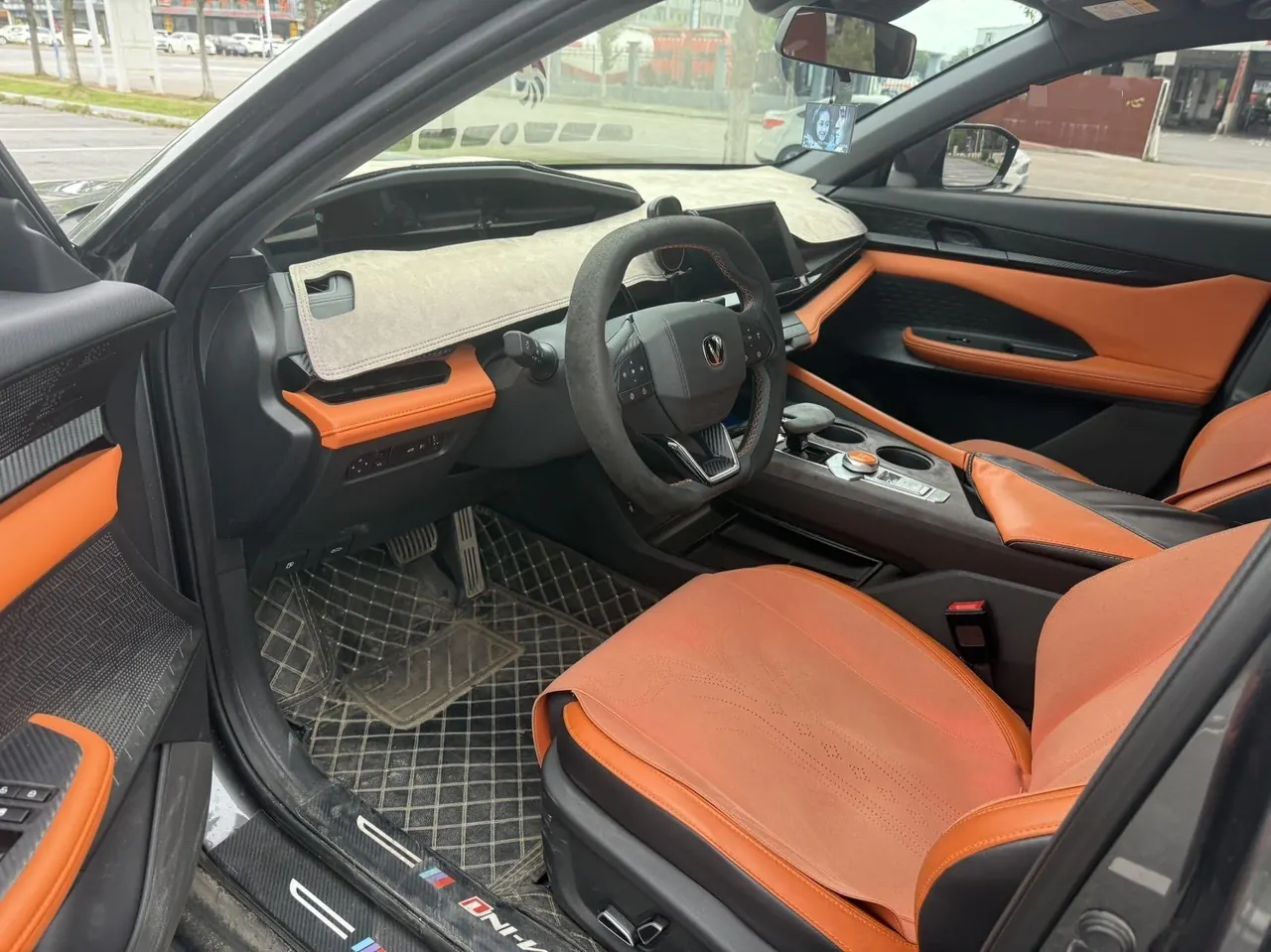 ChangAn 2023 UNI-V 1.5T Sports Edition Automatic 5