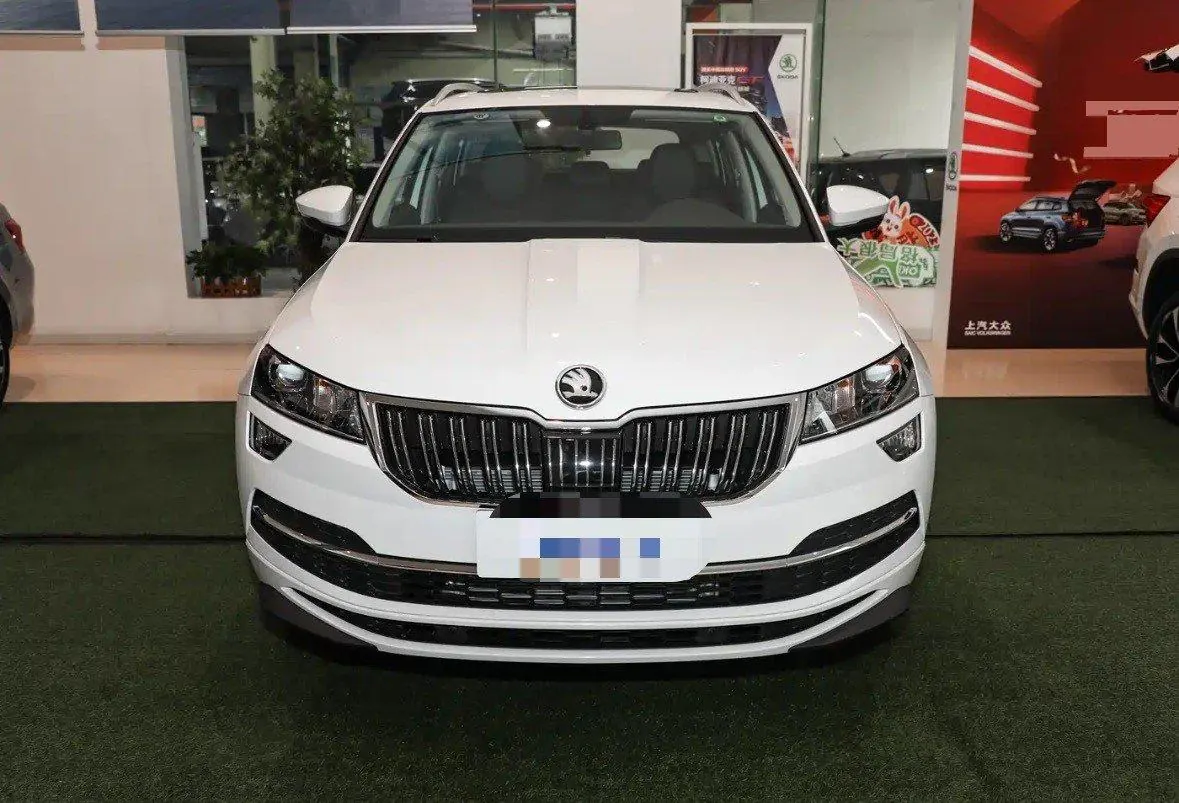 Skoda 2023 Keluoke 1.4TSI TSI280 Luxury Edition Automatic Gear 2