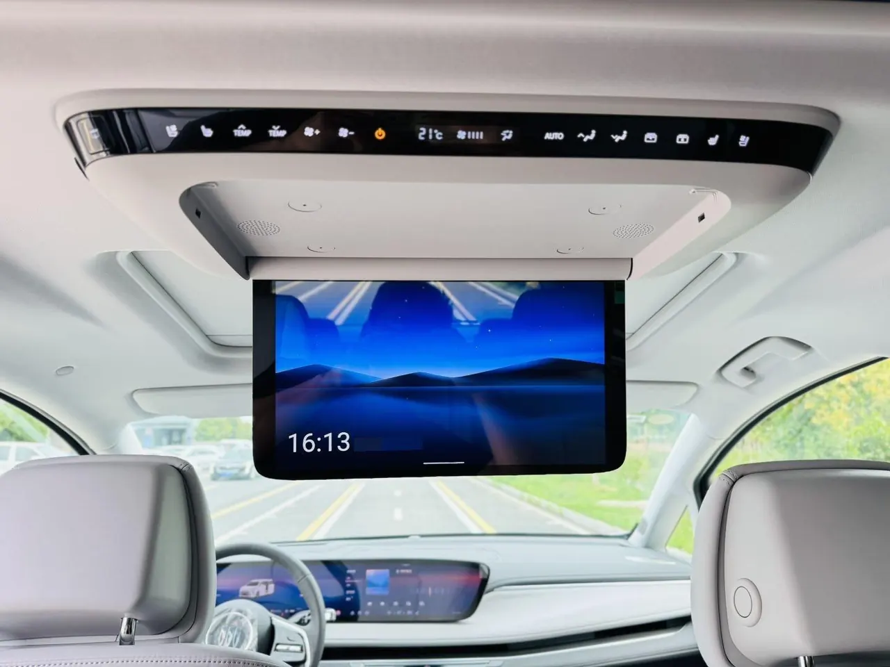 Buick 2025 GL8 ES Lu Zun 48V 2.0T Premium Edition Automatic Gear 9