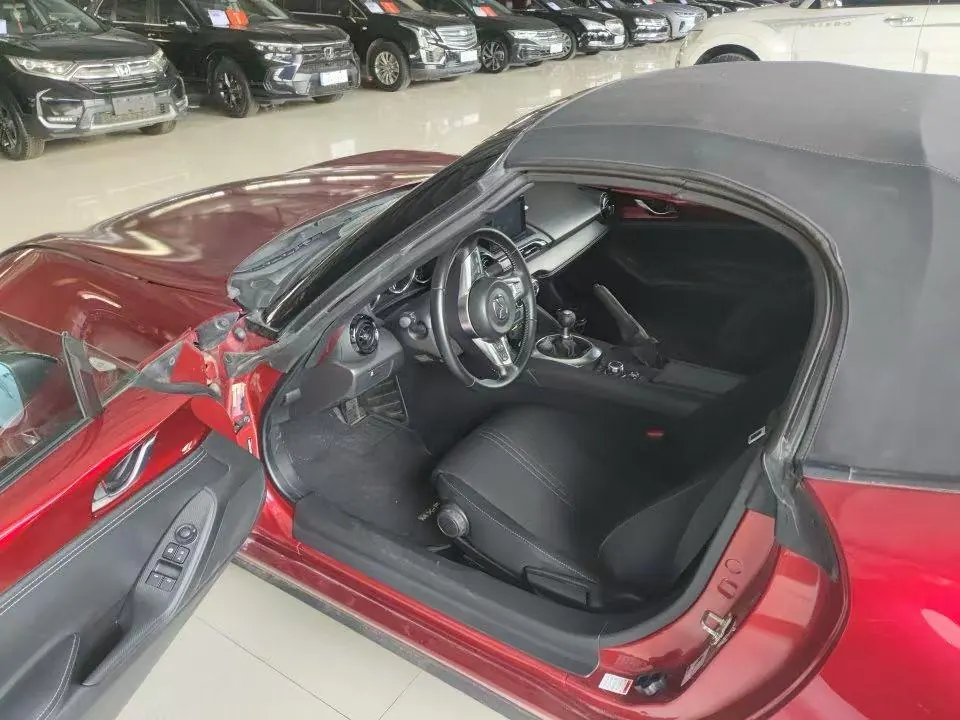 Mazda MX-5 (Imported) 2023 MX-5 RF 2.0 Manual Gear 3