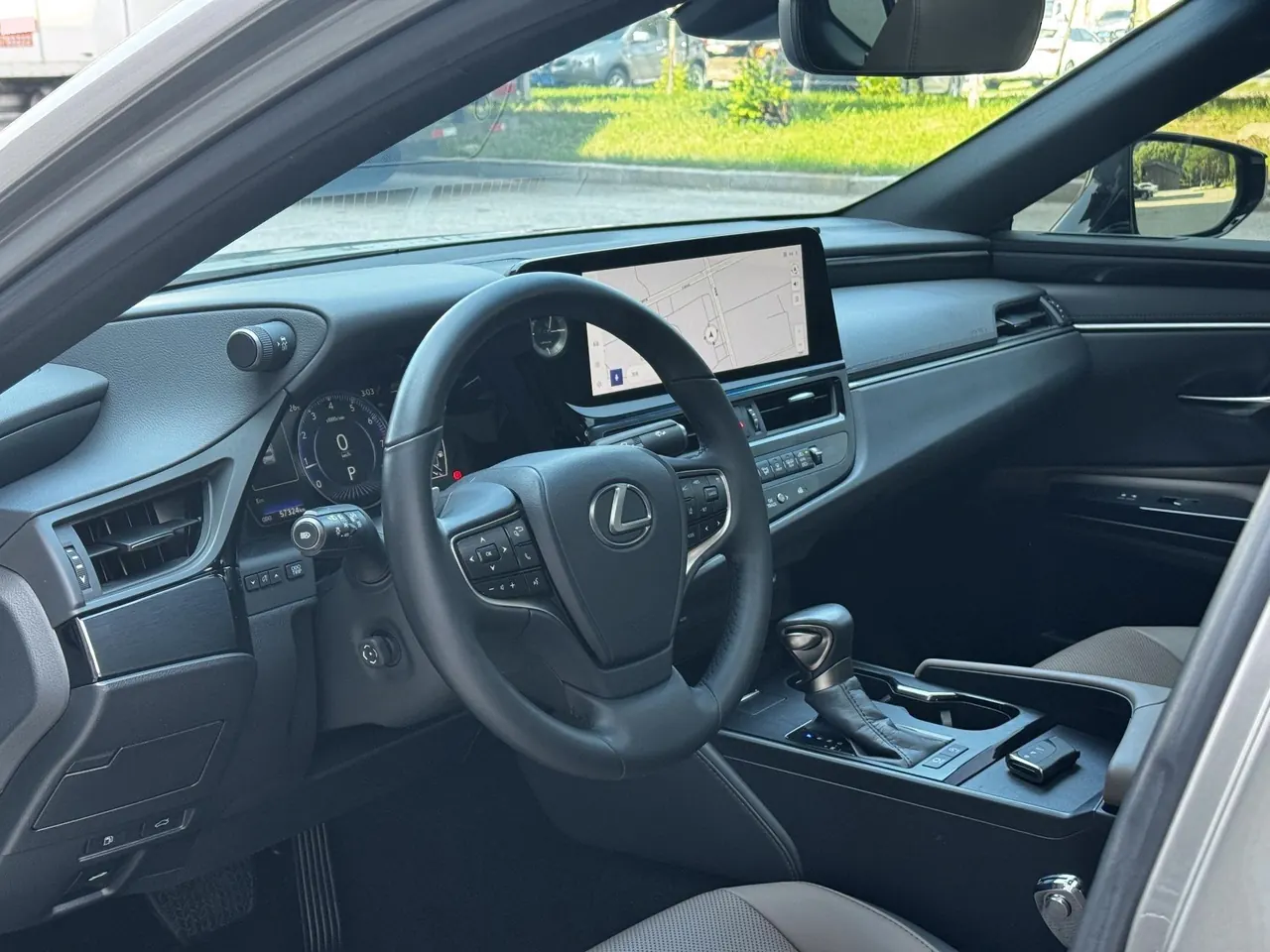 Lexus ES (Imported) 2023 ES200 2.0 Stepless Premium Edition Automatic Gear 7