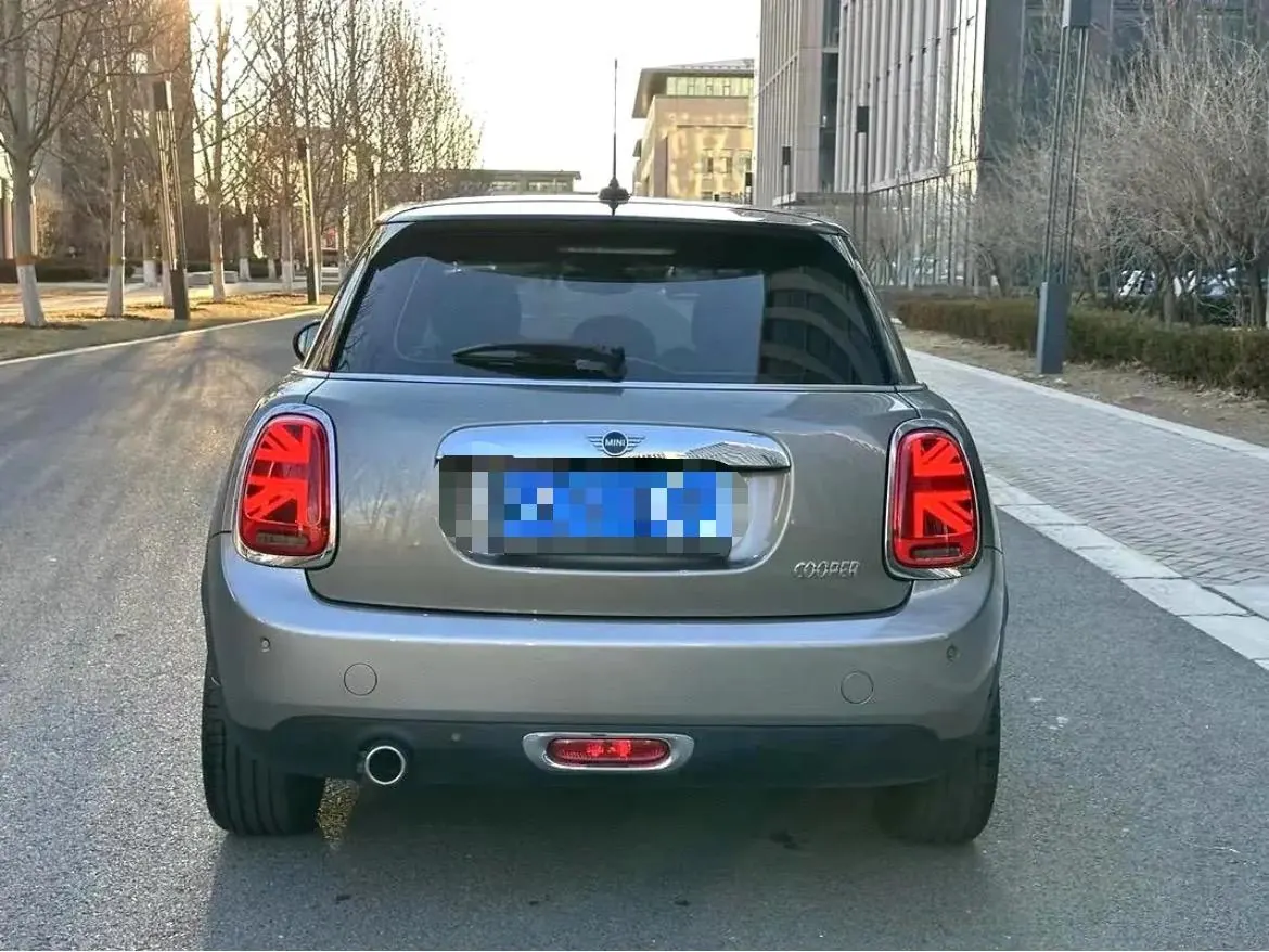 MINI Mini (imported) 2023 Mini Cooper S 2.0T artist automatic gear 3