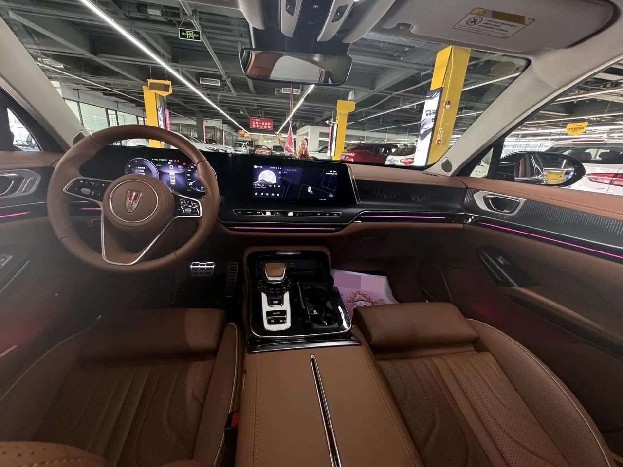 HongQi 2024 H9 48V 2.0T Flag Enjoy Luxury Business Edition Automatic Gear 3