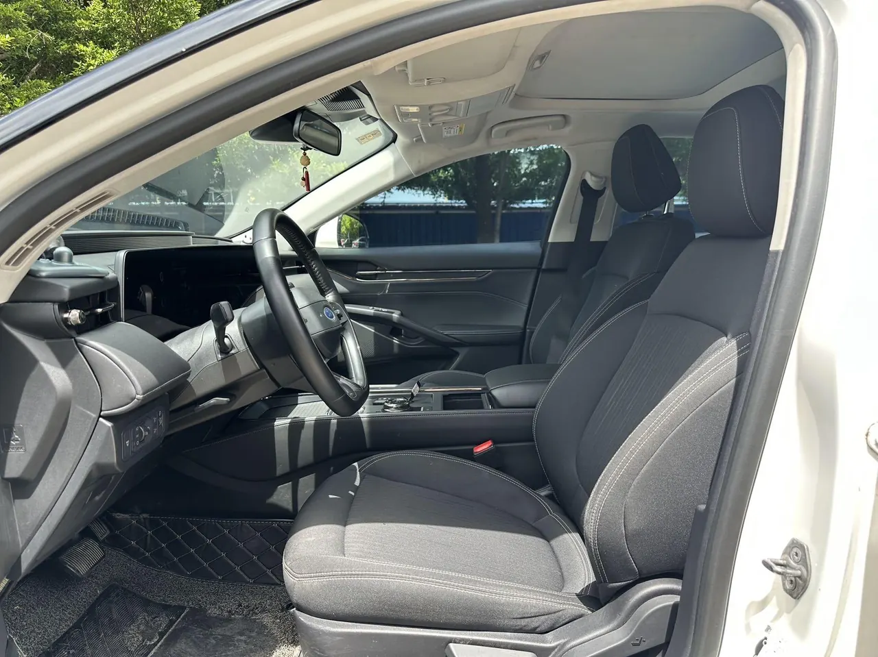 Ford 2022 Mondeo 2.0T EcoBoost 245 fashion automatic gear 4