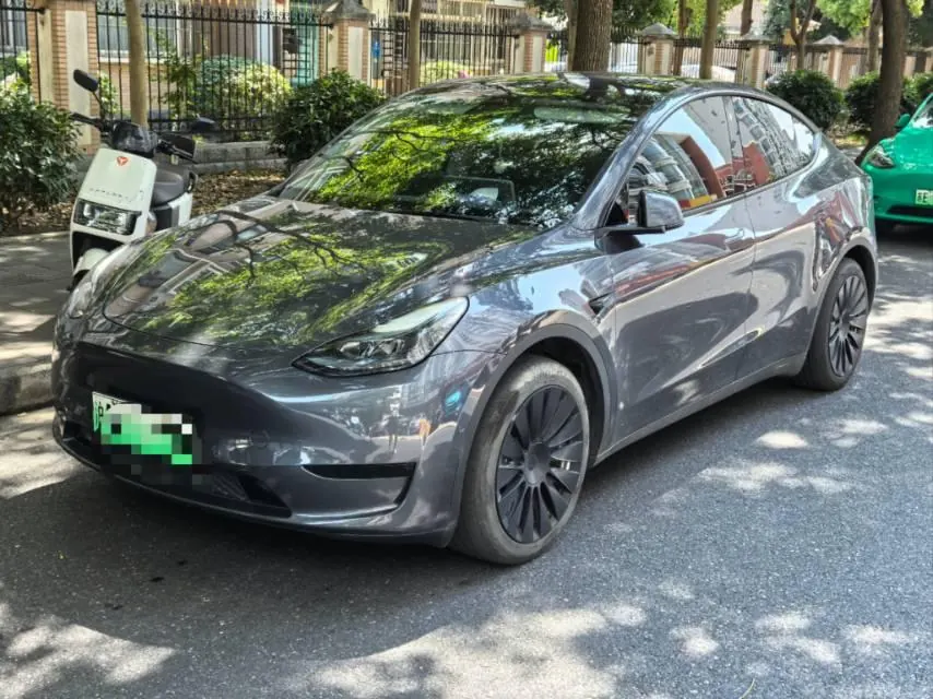 Tesla 2022 Model Y rear-wheel drive version (facelift) automatic gear - View 1