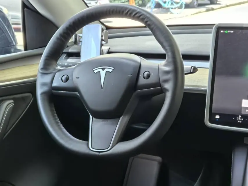 Tesla 2022 Model Y rear-wheel drive version (facelift) automatic gear 8