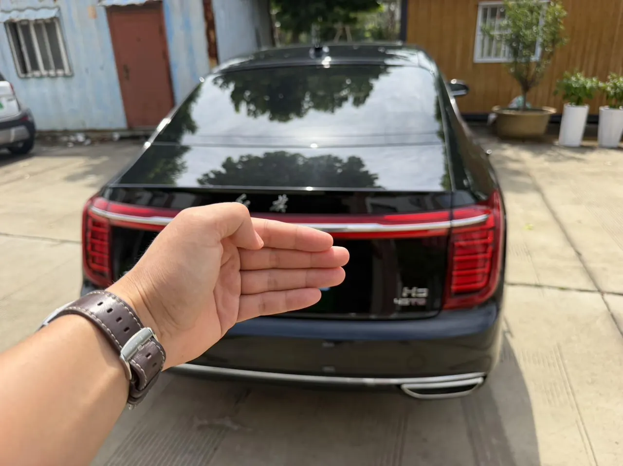 HongQi 2020 H9 48V 2.0T Zhilian Flag Edition Automatic Gear 3