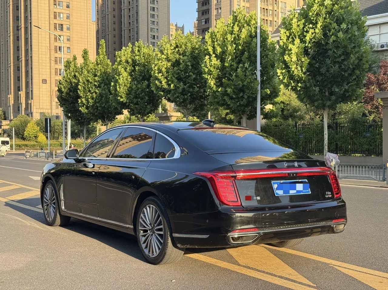 HongQi 2020 H9 48V 2.0T Zhilian Qi Chang Edition Automatic Gear 7