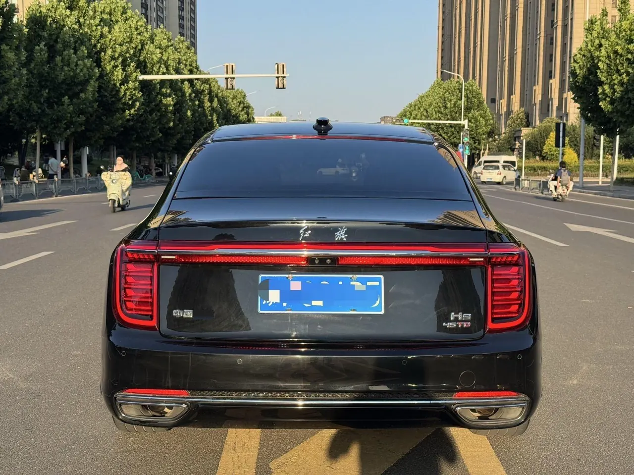 HongQi 2020 H9 48V 2.0T Zhilian Qi Chang Edition Automatic Gear 9