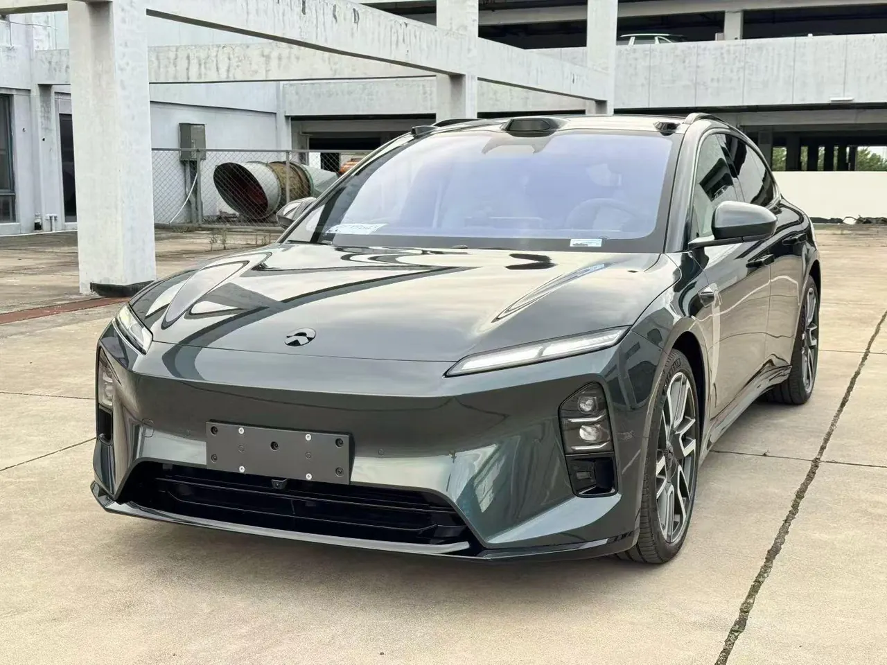 Open image lightbox: NIO 2026 ET5T Natural Wonderland Edition 100kWh Touring Automatic