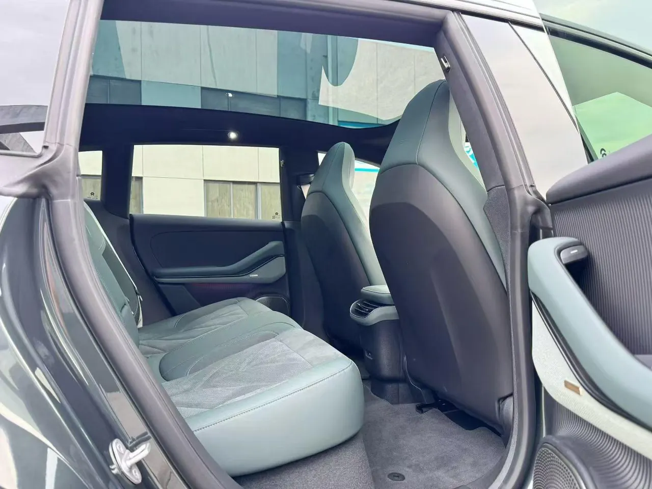 NIO 2026 ET5T Natural Wonderland Edition 100kWh Touring Automatic 5