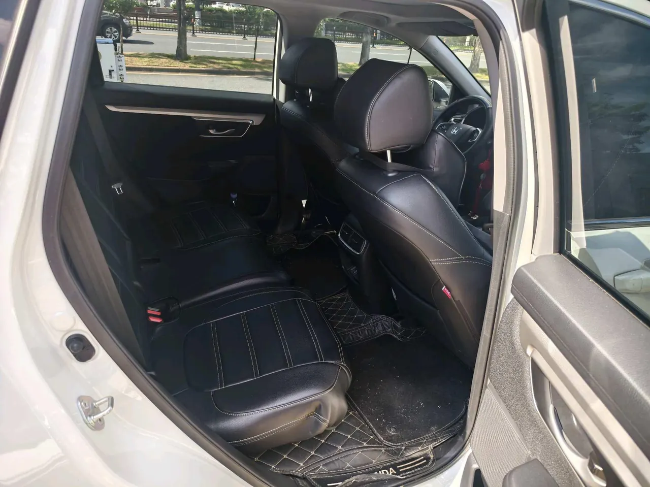 Honda 2021 CR-V hybrid 2.0 stepless two-wheel drive sharp and net speed version automatic transmission 12