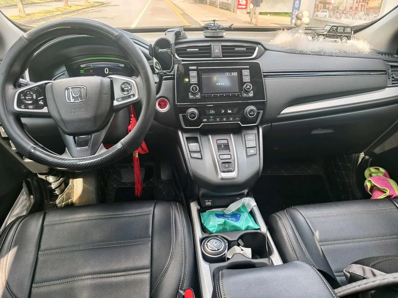 Honda 2021 CR-V hybrid 2.0 stepless two-wheel drive sharp and net speed version automatic transmission 9
