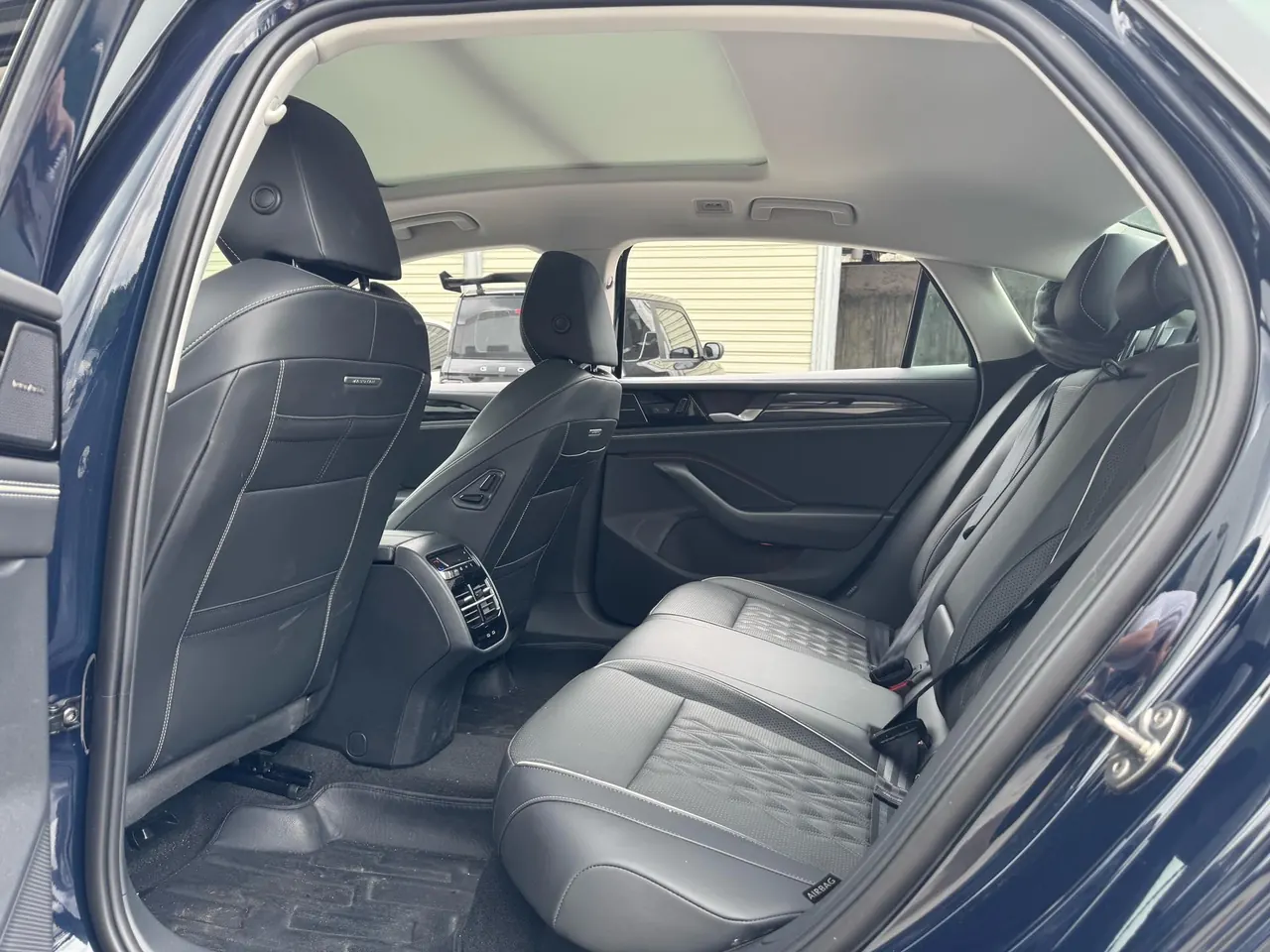 Volkswagen 2024 Magotan 2.0TSI 380TSI Extreme Edition Automatic 9