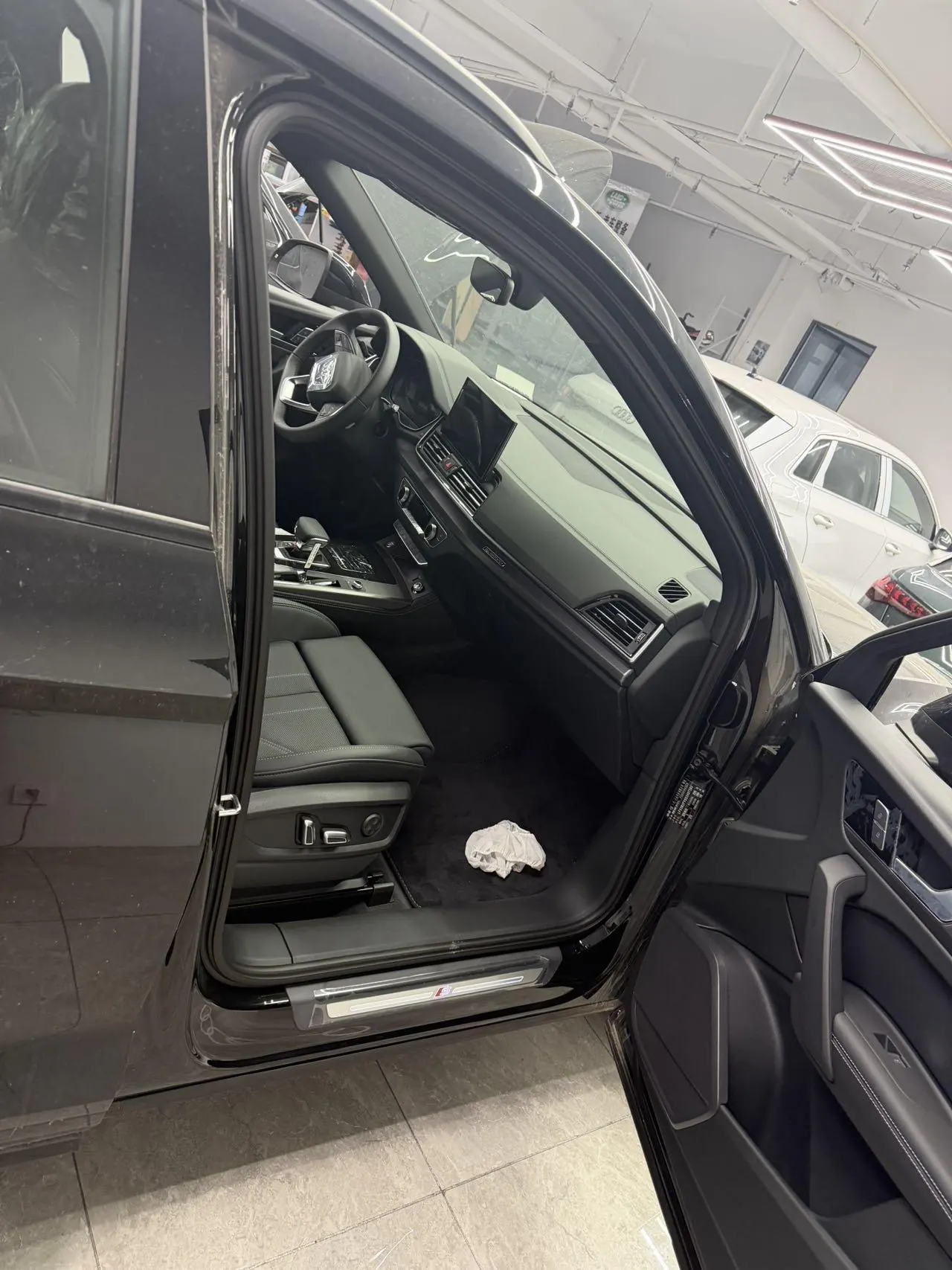 Audi 2025 Q5L 2.0TFSI 40TFSI luxury dynamic automatic 8