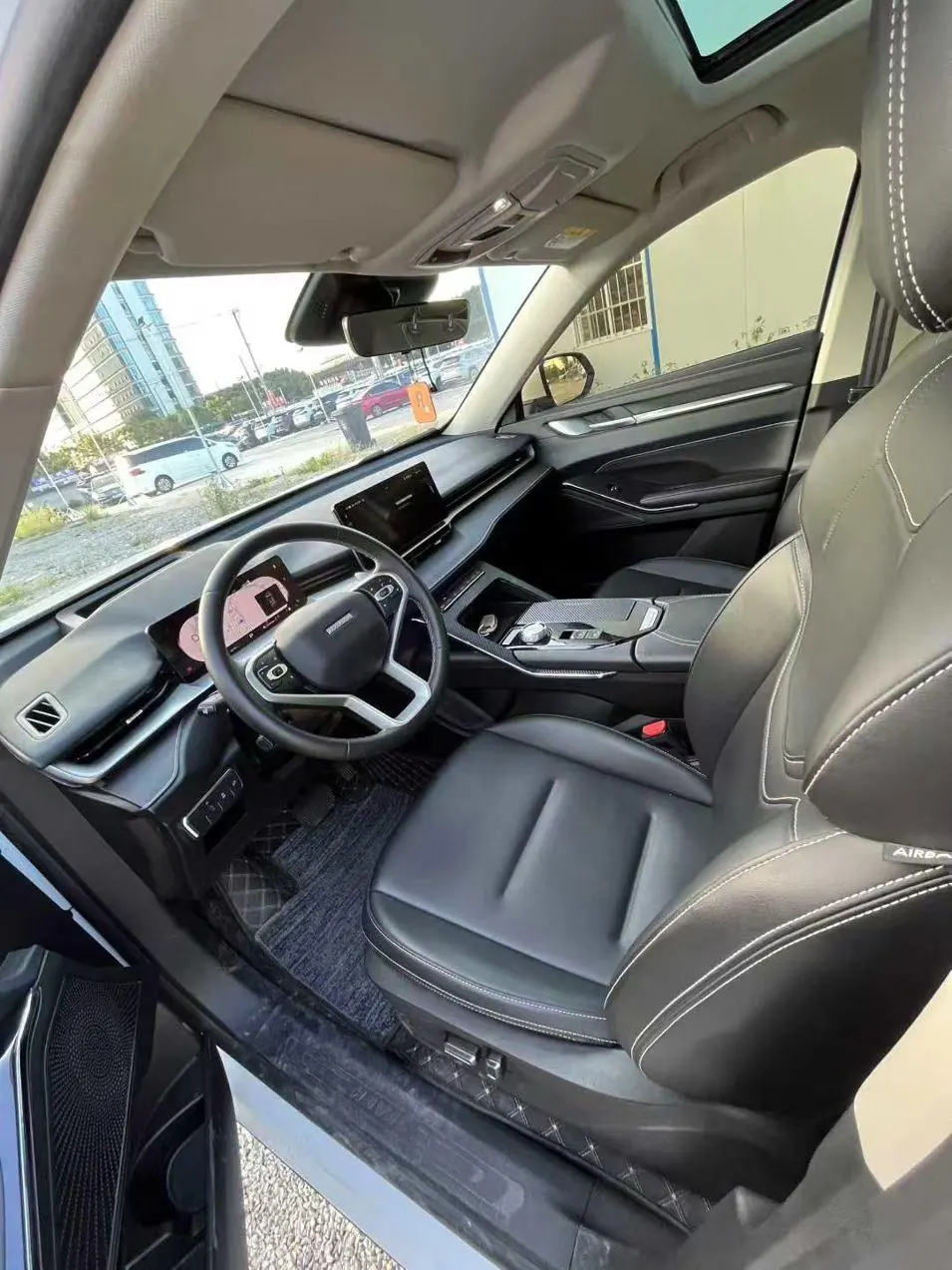 Haval 2022 H6 1.5T Two-Drive Plus Automatic Gear 3
