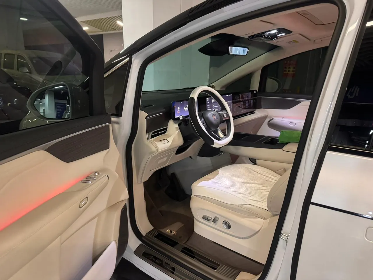 Buick 2026 to the world family 1.5T luxury version of automatic gear 2