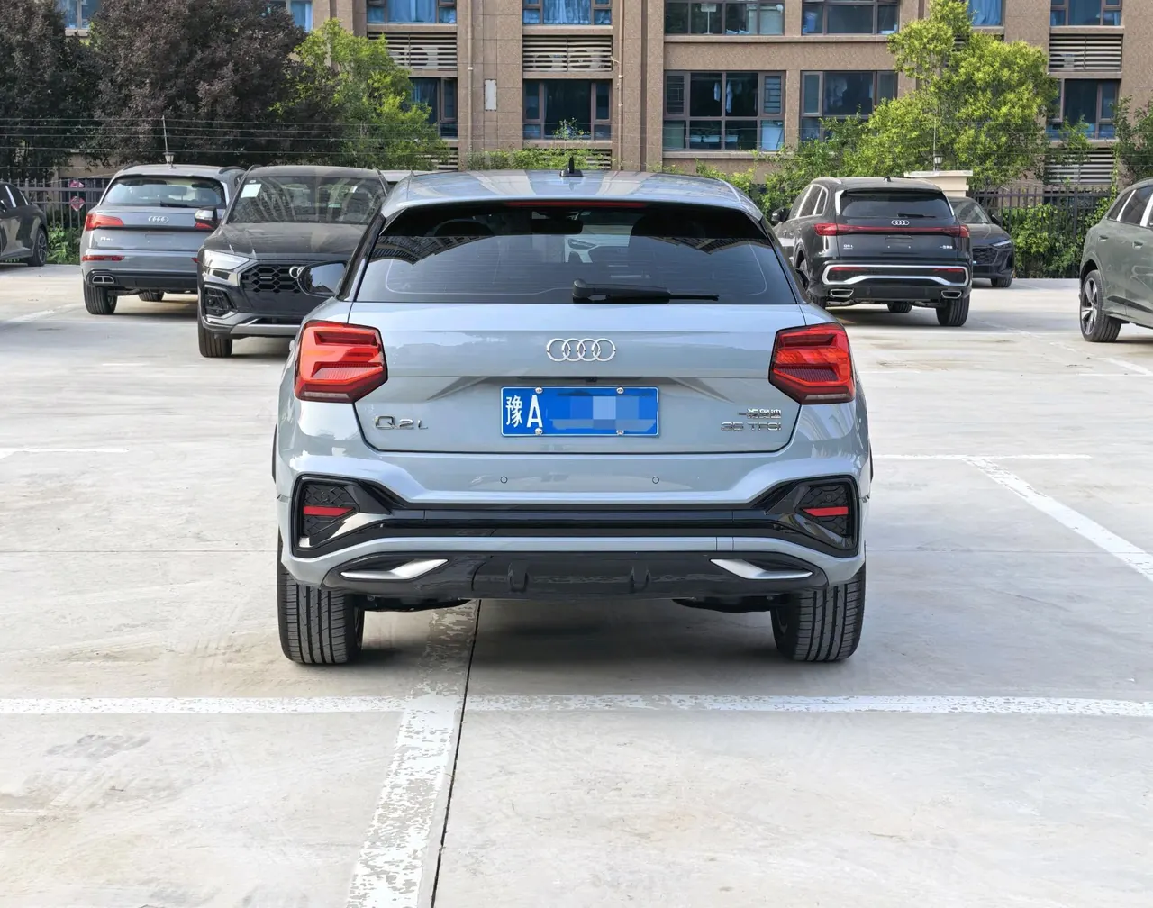 Audi 2022 Q2L 1.4TFSI 35TFSI Fashion Dynamic Automatic 5