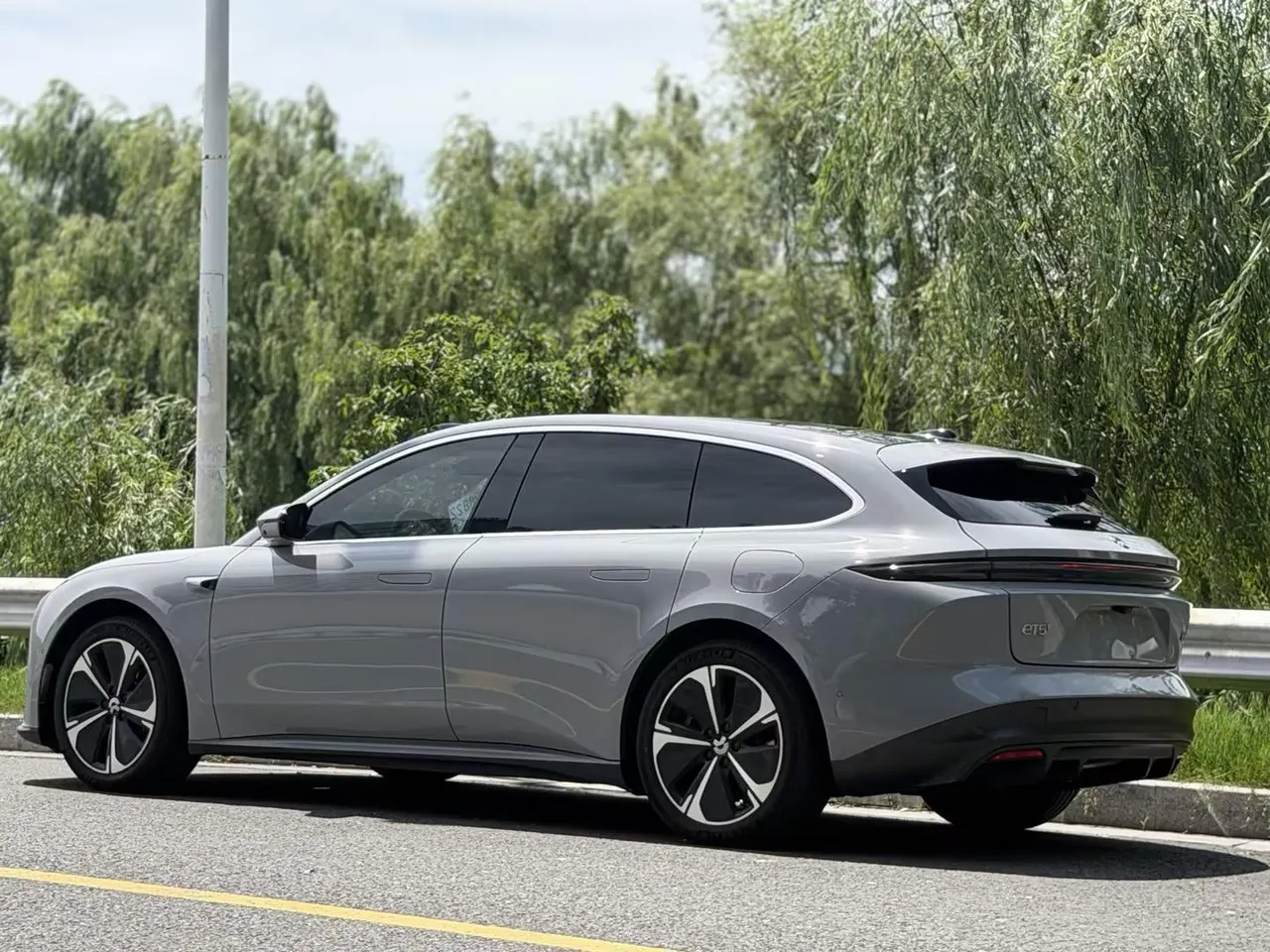 NIO 2024 ET5T 75kWh Touring automatic 3