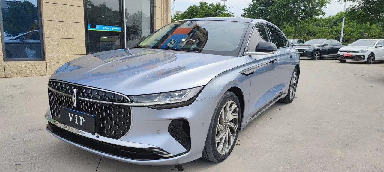 Открыть галерею: Lincoln 2022 Lincoln Z 2.0T I Enjoy Premium Edition Automatic Gear