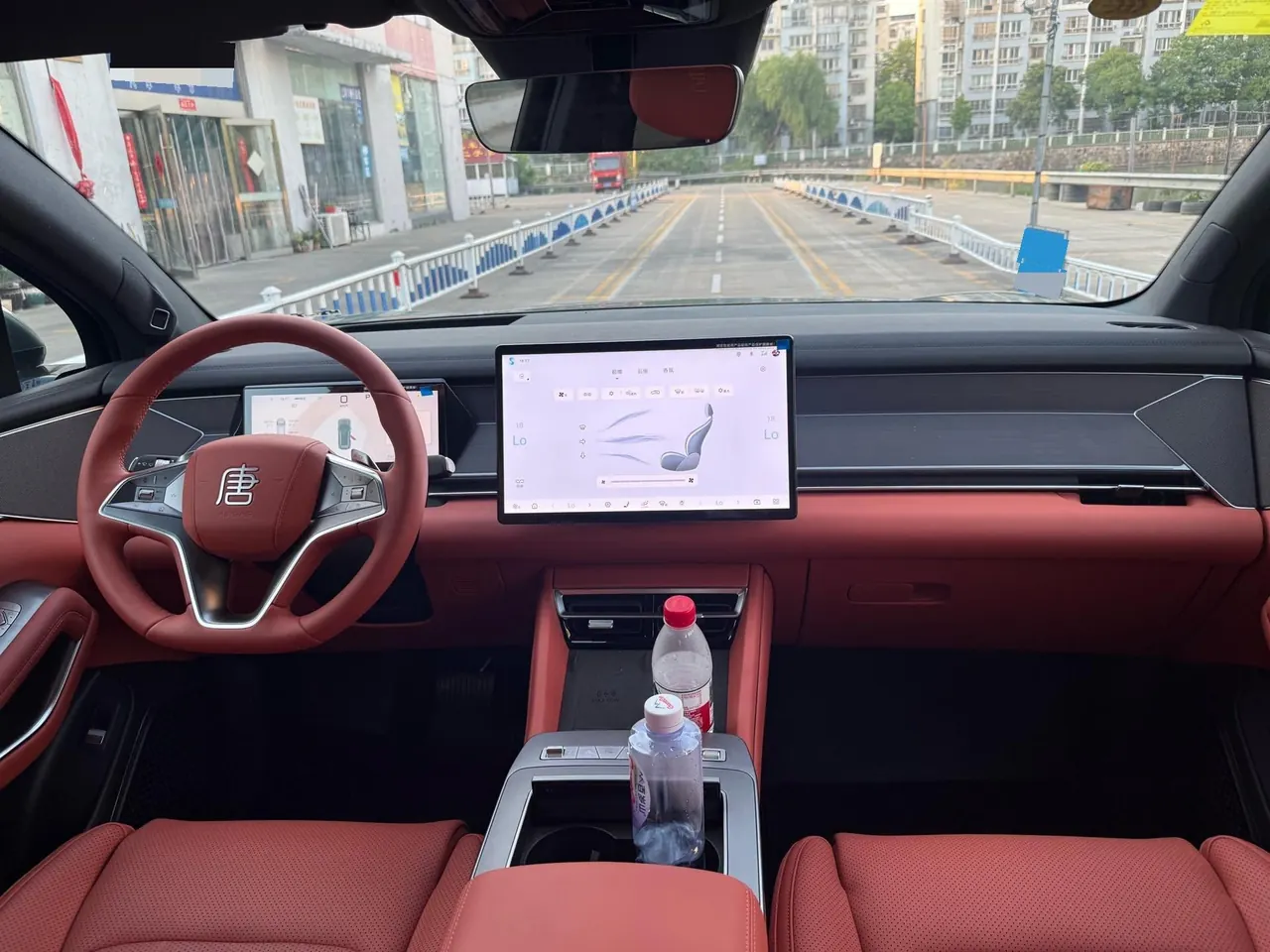 BYD 2025 Tang L DM 1.5T stepless 175KM unmanned aerial vehicle player version automatic gear 9