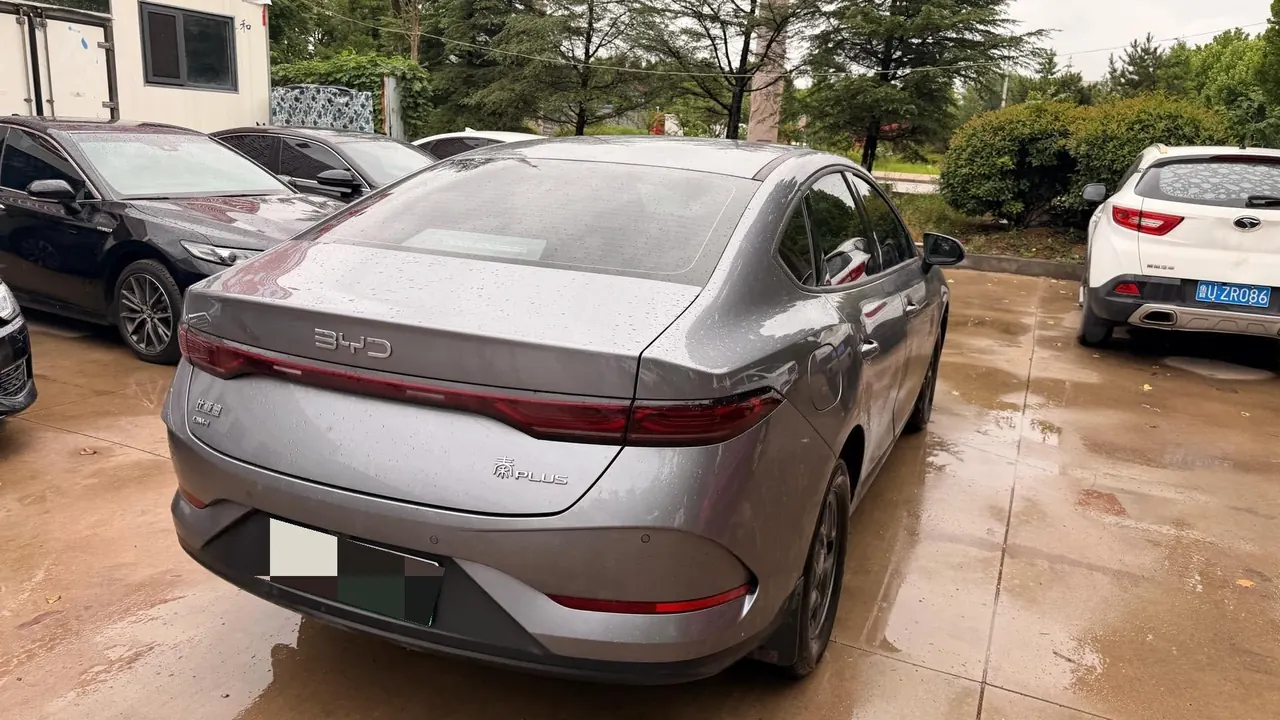 BYD 2025 Qin PLUS DM-i 1.5 stepless smart driving version 128KM aggressive automatic gear 6