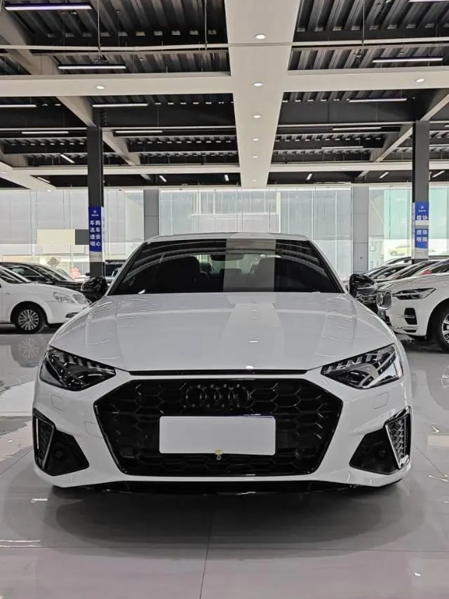 Audi 2024 A4L 2.0TFSI 40TFSI Deluxe Dynamic (Starry Night Edition) Automatic Gear 2