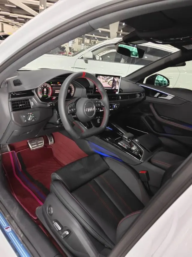 Audi 2024 A4L 2.0TFSI 40TFSI Deluxe Dynamic (Starry Night Edition) Automatic Gear 4
