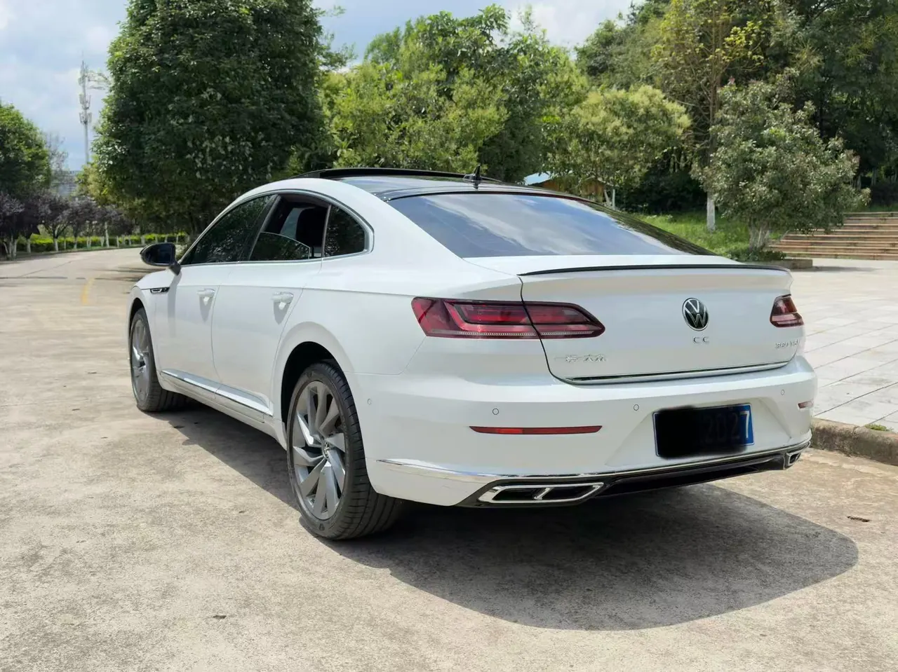 Volkswagen 2025 CC 2.0TSI 380TSI eye-catching automatic transmission 5