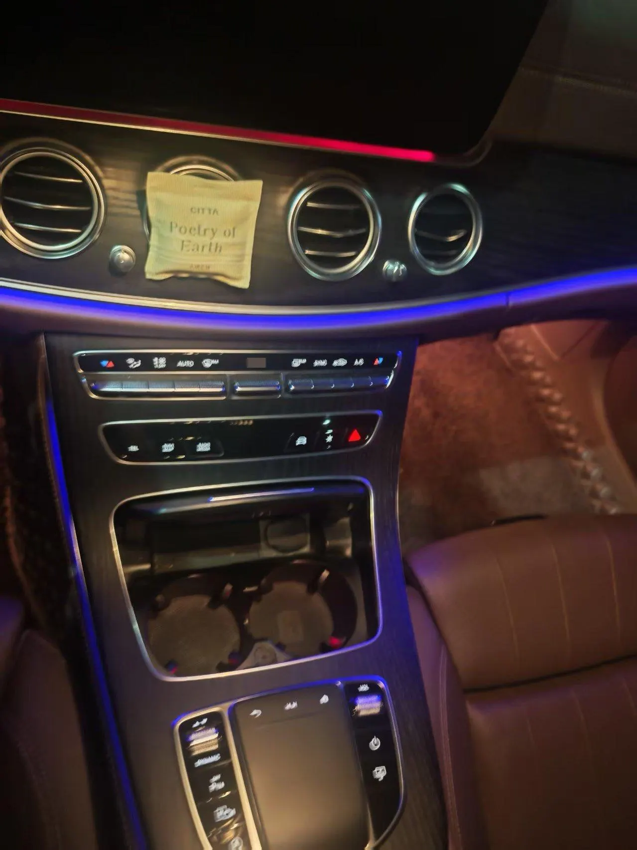 Mercedes Benz E Class 2022 E 300 L 2.0T Luxury (Change 2) Automatic Gear 4