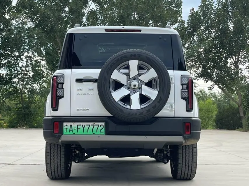 Beijing 2026 BJ40e long endurance 201 Max automatic gear 5