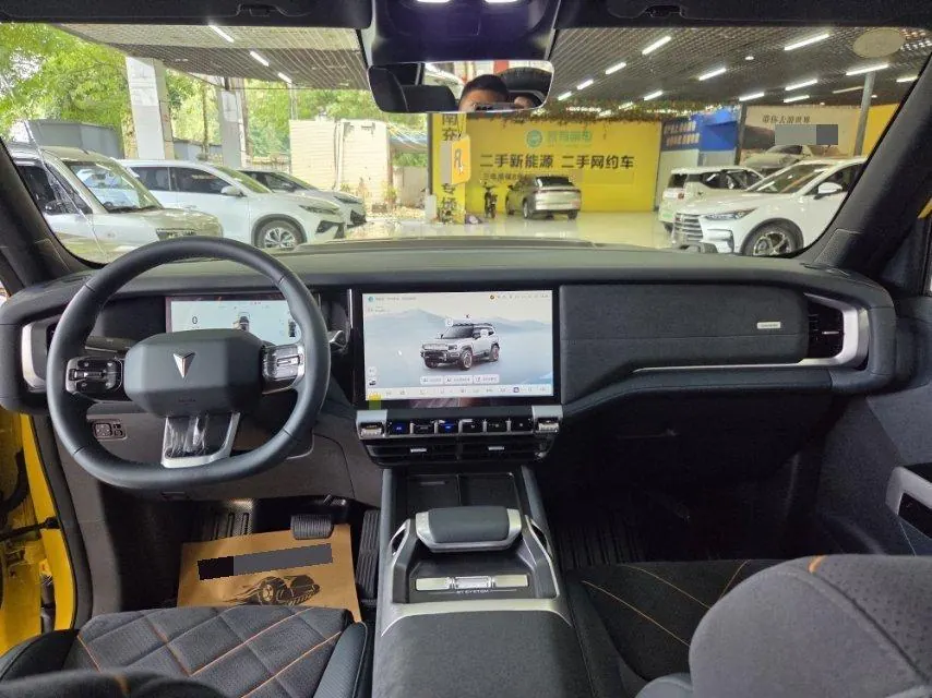 ChangAn Deepal 2025 G318 Worry-free Crossing Edition Four-wheel Drive Far Mountain Edition Automatic Gear 6