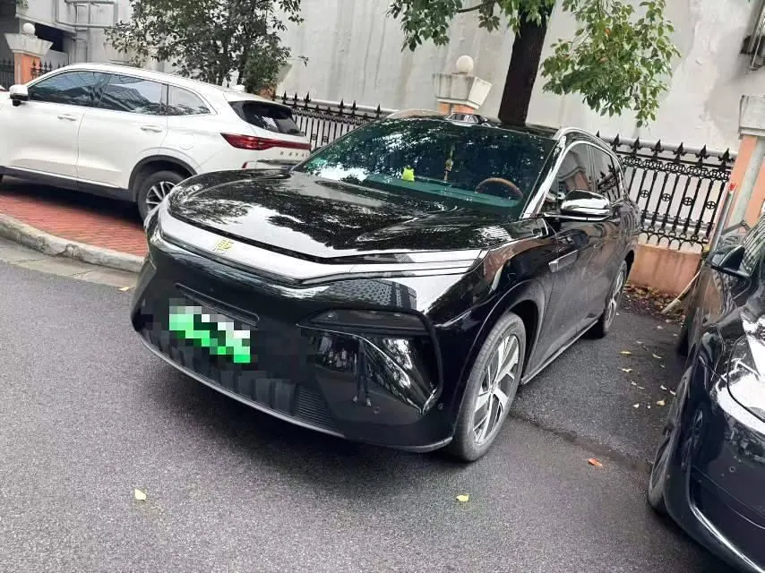 Open image lightbox: BYD 2025 Tang L DM 1.5T stepless 200KM four-wheel drive laser Radar flagship automatic gear