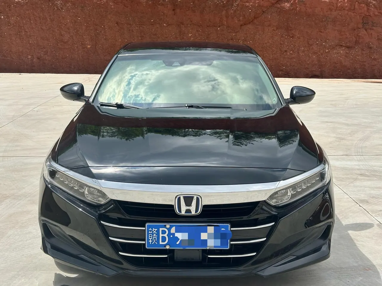Honda 2022 10th Generation Accord Hybrid 2.0 Stepless Sharp Cool Edition Automatic Gear 2