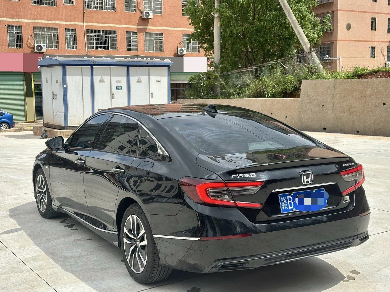 Honda 2022 10th Generation Accord Hybrid 2.0 Stepless Sharp Cool Edition Automatic Gear 4
