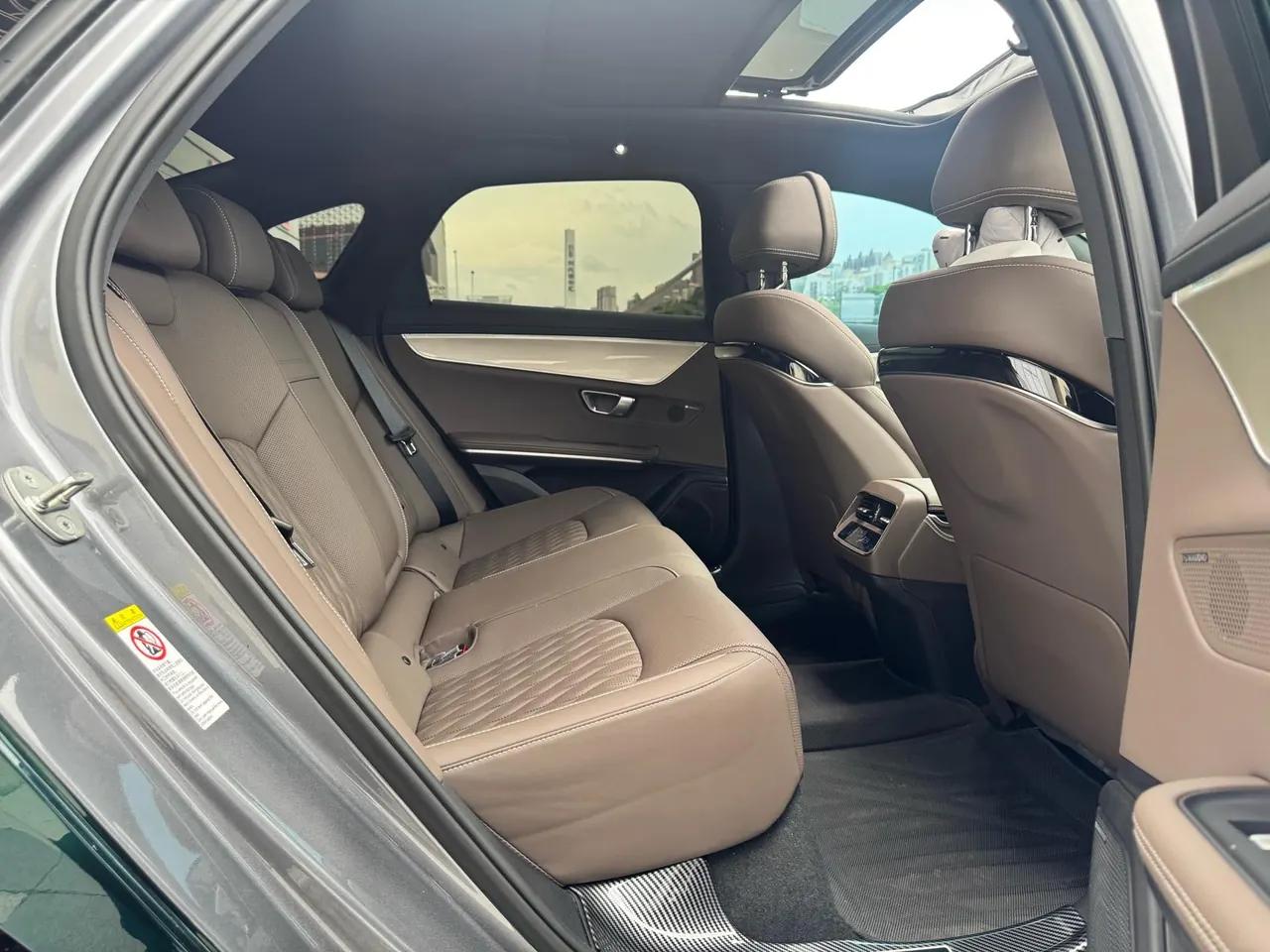 BYD 2025 Han DM-i 1.5T stepless 125KM noble automatic gear 14