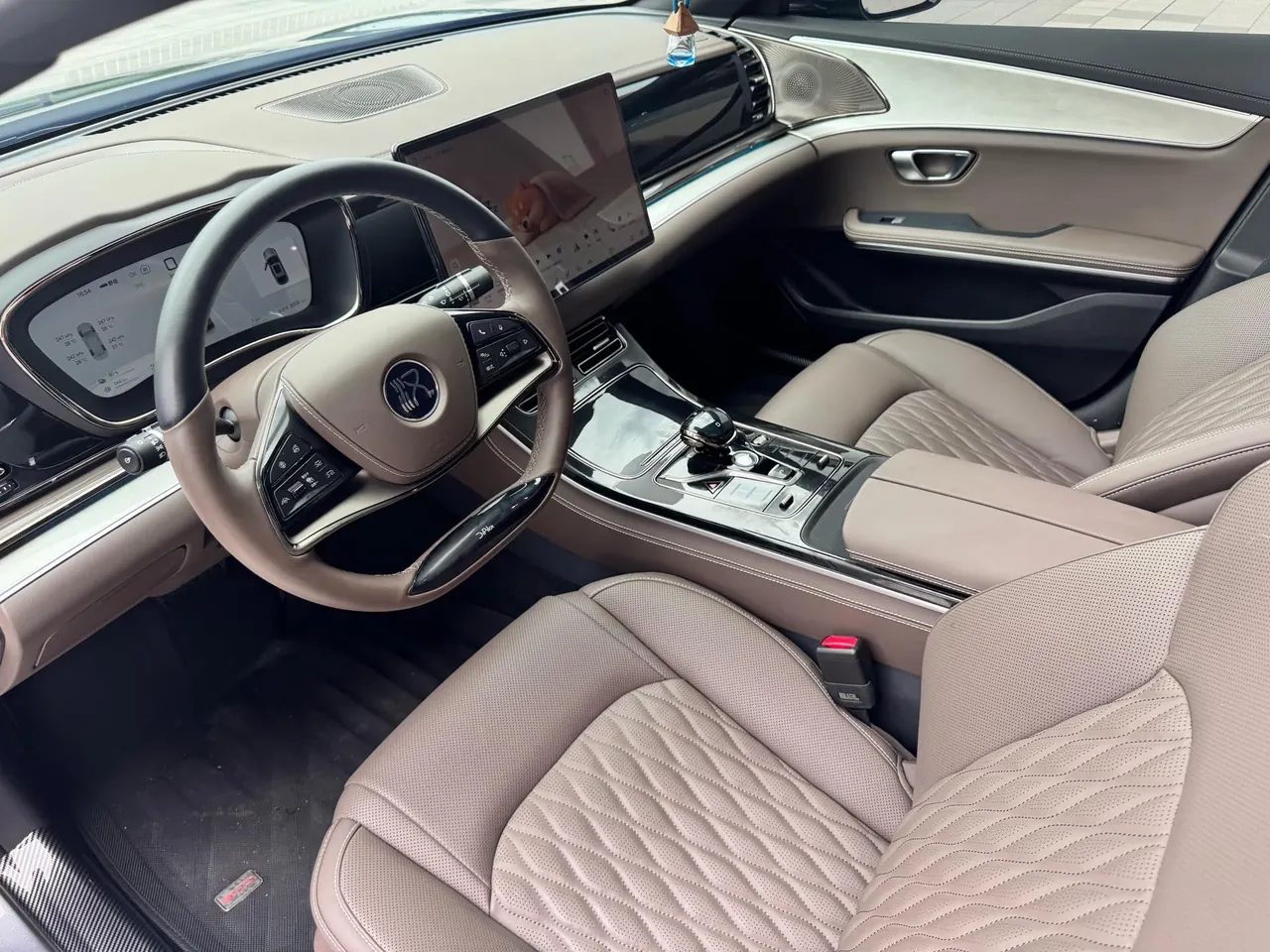 BYD 2025 Han DM-i 1.5T stepless 125KM noble automatic gear 9