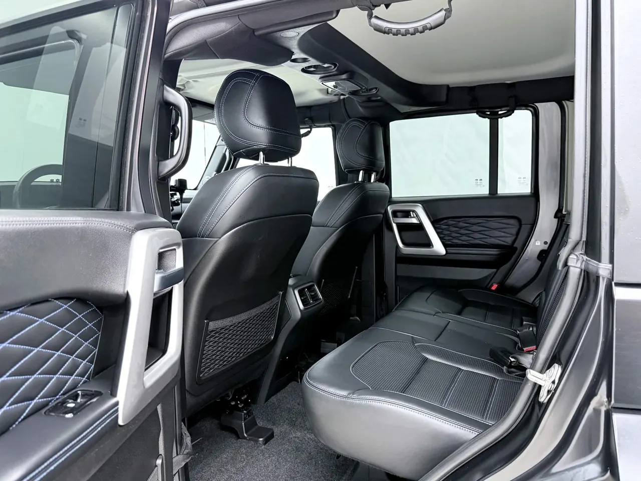 Beijing 2026 BJ40 2.0D automatic 4