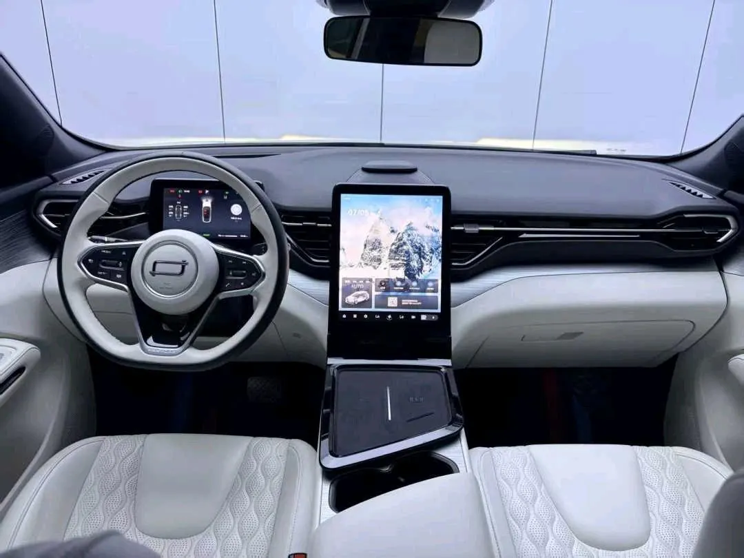 Bestune 2025 yueyi 07 1.5T 210km leisurely version of automatic gear 3
